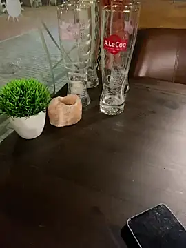 utoopia777 online show from March 8, 2025, 6:05 pm