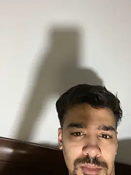 Snapshot of Hermanooooooo chatting on March 27, 2026, 3:35 pm Hermanooooooo online show from March 27, 2026, 3:35 pm