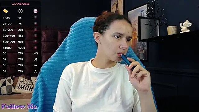iris nikhols online show from July 10, 2026, 2:00 am