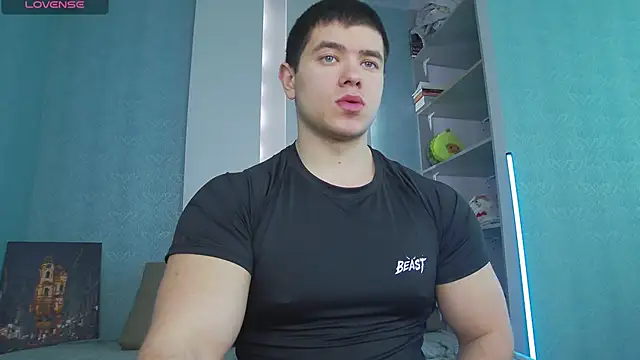 Snapshot of Arilas_ chatting on March 14, 2025, 7:26 am Arilas online show from March 14, 2025, 7:26 am