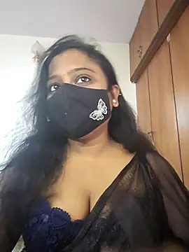 Snapshot of sexynayan23 chatting on November 10, 2025, 5:23 am sexynayan23 online show from November 10, 2025, 5:23 am