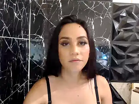 Snapshot of MissKeanna chatting on January 27, 2025, 3:18 pm MissKeanna online show from January 27, 2025, 3:18 pm