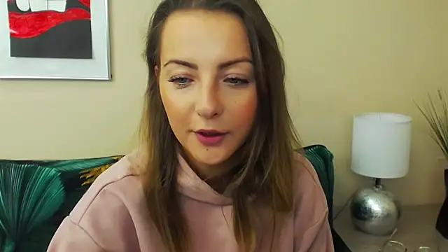 Snapshot of NatalieSexy chatting on October 30, 2025, 7:17 am NatalieSexy online show from October 30, 2025, 7:17 am