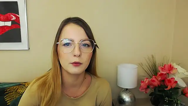 Snapshot of NatalieSexy chatting on February 10, 2025, 7:15 am NatalieSexy online show from February 10, 2025, 7:15 am