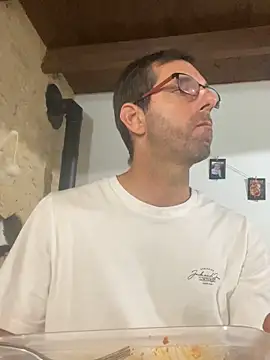 steph19x5 online show from October 20, 2025, 6:41 pm