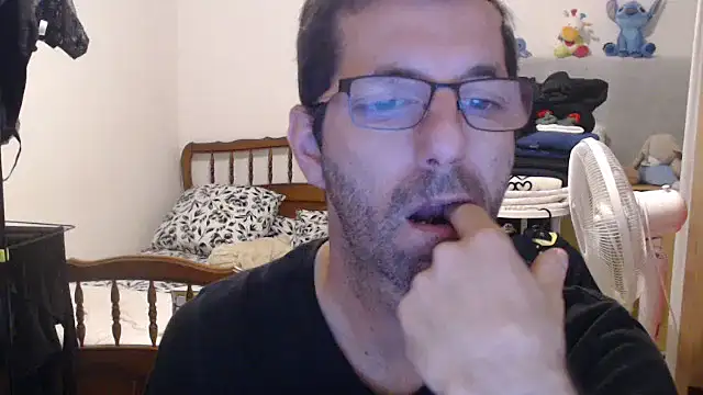 steph19x5 online show from November 2, 2025, 6:18 am