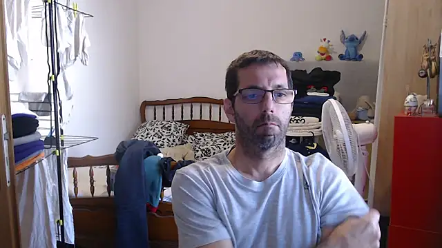 steph19x5 online show from October 26, 2025, 8:37 am