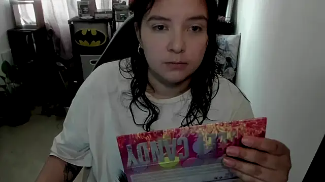 Snapshot of aika-dreams chatting on June 4, 2026, 2:11 pm aika-dreams online show from June 4, 2026, 2:11 pm