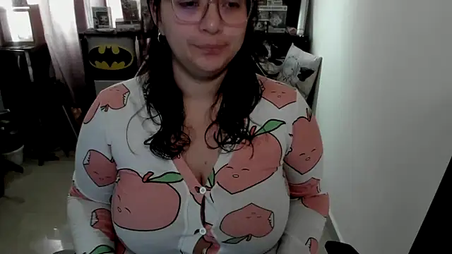 Snapshot of aika-dreams chatting on June 14, 2026, 2:18 pm aika-dreams online show from June 14, 2026, 2:18 pm