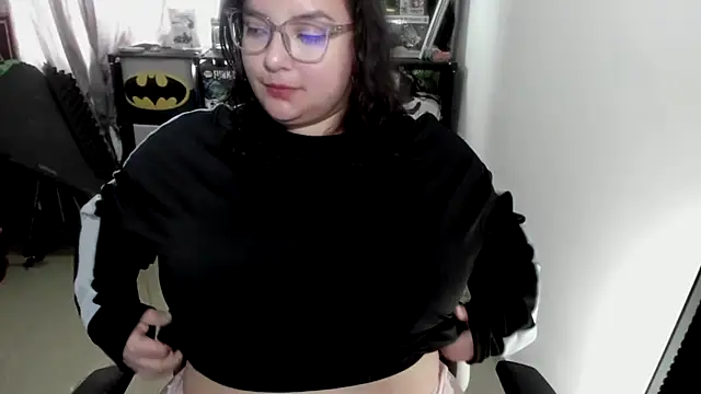 aika-dreams online show from January 18, 2026, 2:20 pm