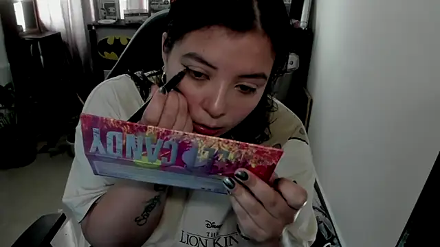 aika-dreams online show from May 4, 2026, 1:47 pm