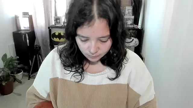 Snapshot of aika-dreams chatting on June 20, 2026, 12:10 pm aika-dreams online show from June 20, 2026, 12:10 pm