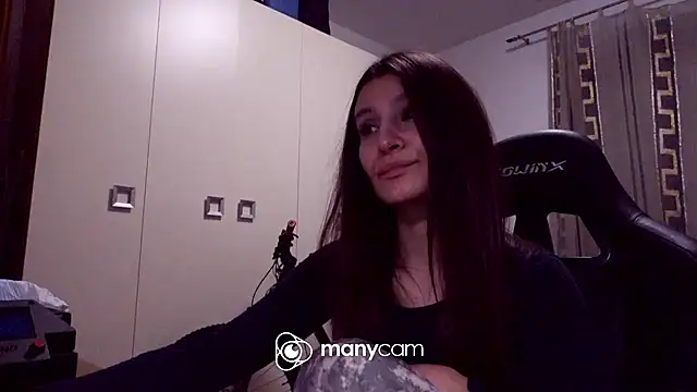 GodlyTheia online show from January 13, 2025, 9:31 pm