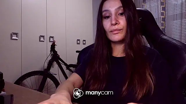 GodlyTheia online show from January 10, 2025, 2:34 pm