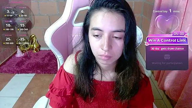 Snapshot of Maggie_Fox3 chatting on August 5, 2026, 1:21 am Maggie Fox3 online show from August 5, 2026, 1:21 am