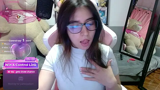 Maggie Fox3 online show from March 2, 2026, 5:08 am