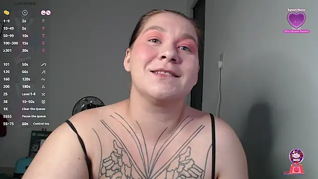 Snapshot of Enotika chatting on October 16, 2025, 10:29 pm Enotika online show from October 16, 2025, 10:29 pm