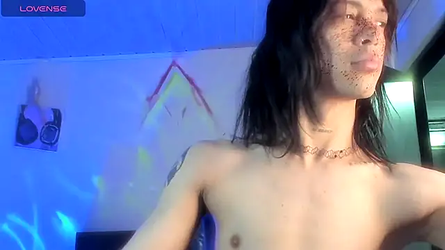 Snapshot of stormytt_ chatting on November 14, 2025, 9:29 pm stormytt online show from November 14, 2025, 9:29 pm