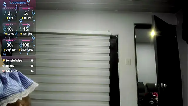 Snapshot of stormytt_ chatting on October 30, 2025, 9:55 pm stormytt online show from October 30, 2025, 9:55 pm