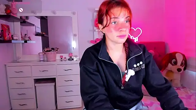 Vannessa  Shy online show from May 12, 2026, 8:04 pm