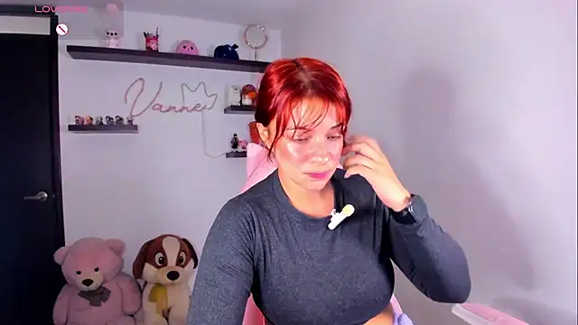 Vannessa  Shy online show from April 26, 2026, 7:33 pm