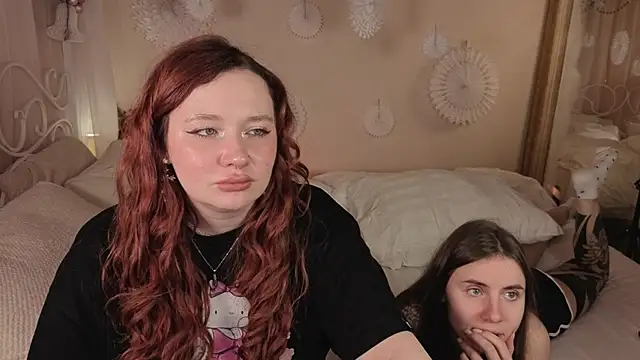 Snapshot of _AnnaStark_ chatting on November 28, 2025, 8:31 pm AnnaStark online show from November 28, 2025, 8:31 pm