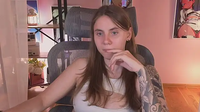  AnnaStark  online show from August 9, 2026, 3:23 am