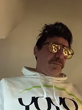 maxximere online show from February 12, 2026, 7:24 pm