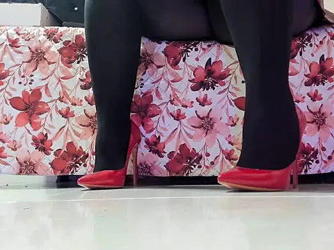 emely garcia online show from February 25, 2025, 12:47 am