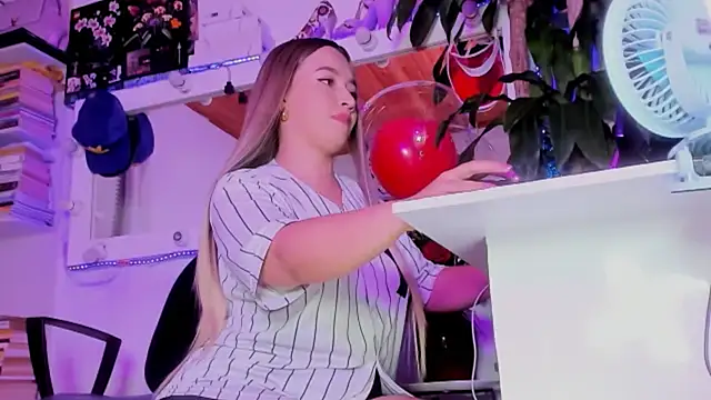 Snapshot of _asscutebig_ chatting on February 22, 2026, 4:59 am asscutebig online show from February 22, 2026, 4:59 am