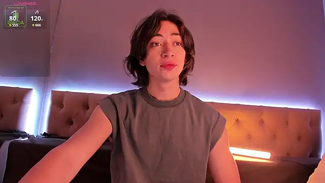 NickieRainer online show from September 12, 2025, 4:45 am