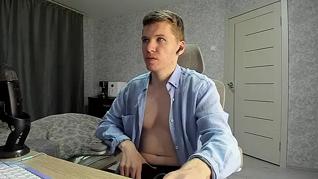 Snapshot of Bananas_dick chatting on May 31, 2026, 11:49 am Bananas dick online show from May 31, 2026, 11:49 am