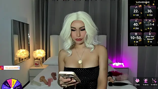 Snapshot of LustfulMonica chatting on June 6, 2026, 12:27 am LustfulMonica online show from June 6, 2026, 12:27 am