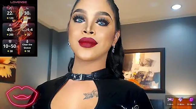 Snapshot of BitchyTYRA chatting on February 27, 2025, 10:53 pm BitchyTYRA online show from February 27, 2025, 10:53 pm