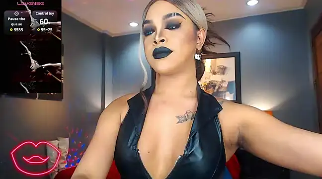 Snapshot of BitchyTYRA chatting on February 21, 2025, 12:16 am BitchyTYRA online show from February 21, 2025, 12:16 am