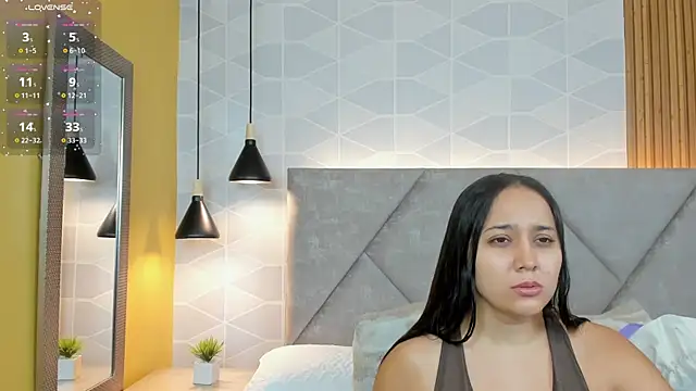 Snapshot of Sammy_Fit_ chatting on August 4, 2026, 12:10 pm Sammy Fit online show from August 4, 2026, 12:10 pm