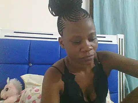 Snapshot of Sweetbaby004 chatting on September 19, 2025, 3:05 pm Sweetbaby004 online show from September 19, 2025, 3:05 pm