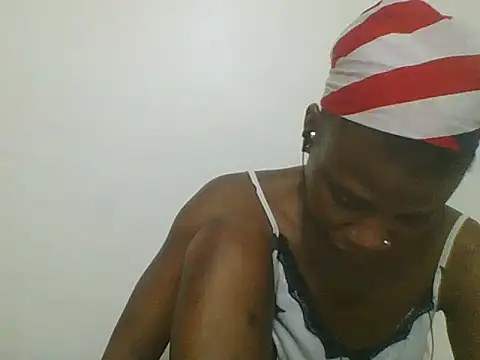 Snapshot of Sweetbaby004 chatting on September 14, 2025, 7:31 am Sweetbaby004 online show from September 14, 2025, 7:31 am