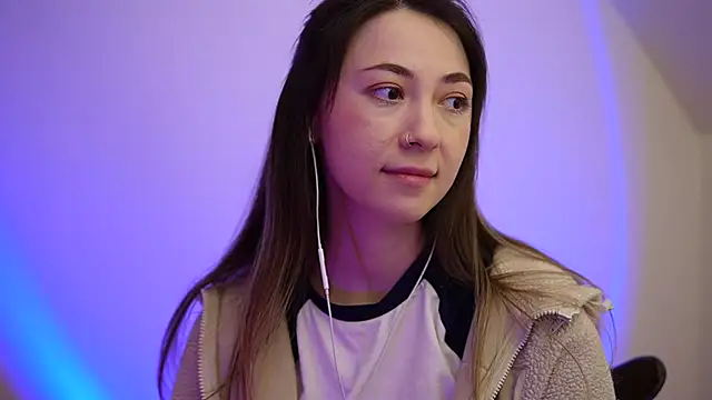 chibi moon  online show from March 22, 2025, 12:17 am