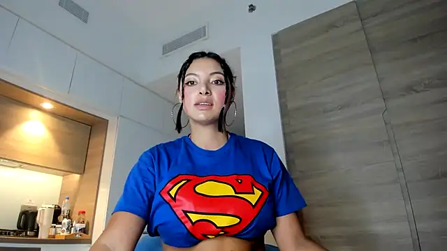 alexademie1 online show from October 10, 2025, 1:45 pm