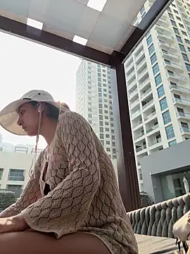 alexademie1 online show from October 11, 2025, 4:57 am