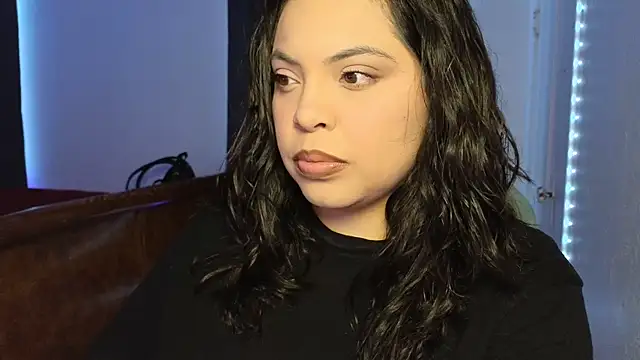 Snapshot of drizzypeach602 chatting on October 8, 2025, 1:51 am drizzypeach602 online show from October 8, 2025, 1:51 am