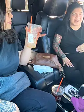 Snapshot of drizzypeach602 chatting on November 13, 2025, 8:13 pm drizzypeach602 online show from November 13, 2025, 8:13 pm