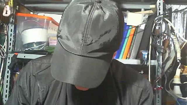 nonnomaturobisex online show from November 17, 2025, 8:07 am