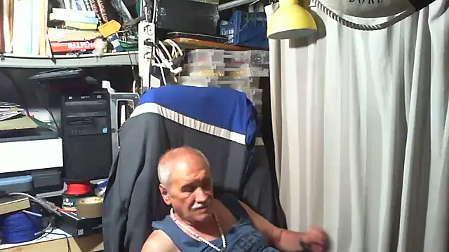 Snapshot of nonnomaturobisex chatting on August 2, 2026, 8:34 am nonnomaturobisex online show from August 2, 2026, 8:34 am