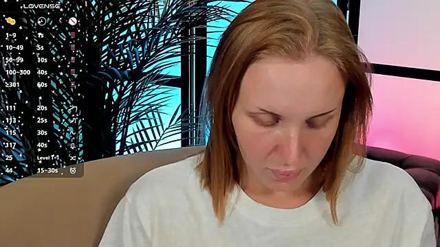 Snapshot of LianaFord chatting on July 12, 2026, 4:57 am LianaFord online show from July 12, 2026, 4:57 am