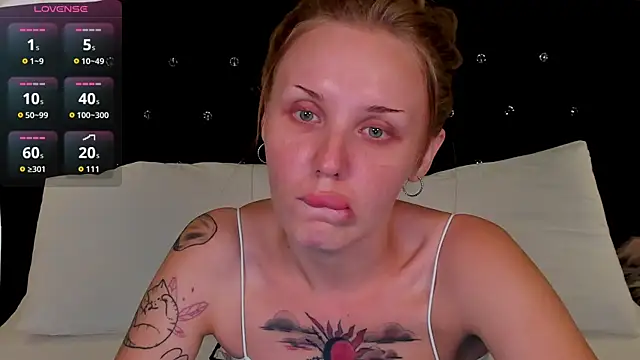 Snapshot of LianaFord chatting on July 9, 2026, 1:21 pm LianaFord online show from July 9, 2026, 1:21 pm