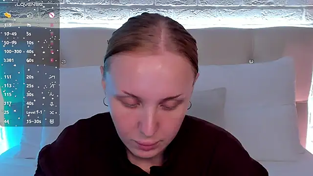 Snapshot of LianaFord chatting on July 13, 2026, 6:02 am LianaFord online show from July 13, 2026, 6:02 am