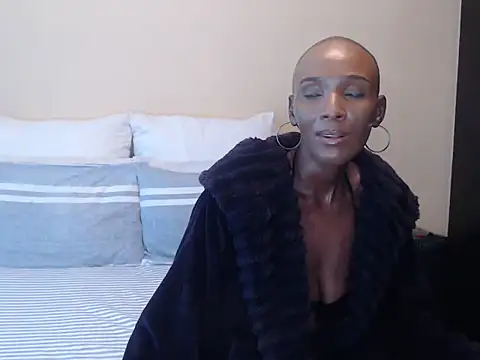 Snapshot of yummycherryxx chatting on June 13, 2026, 8:56 am yummycherryxx online show from June 13, 2026, 8:56 am