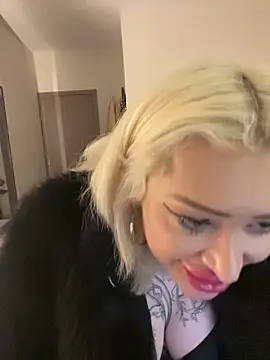 Snapshot of JennaLinn chatting on March 1, 2026, 3:39 am JennaLinn online show from March 1, 2026, 3:39 am